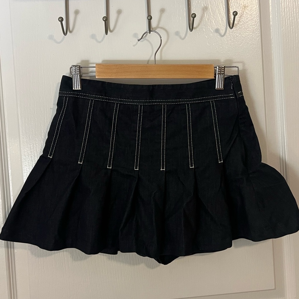 Zara Skater Mini Skirt - Picture 2 of 3